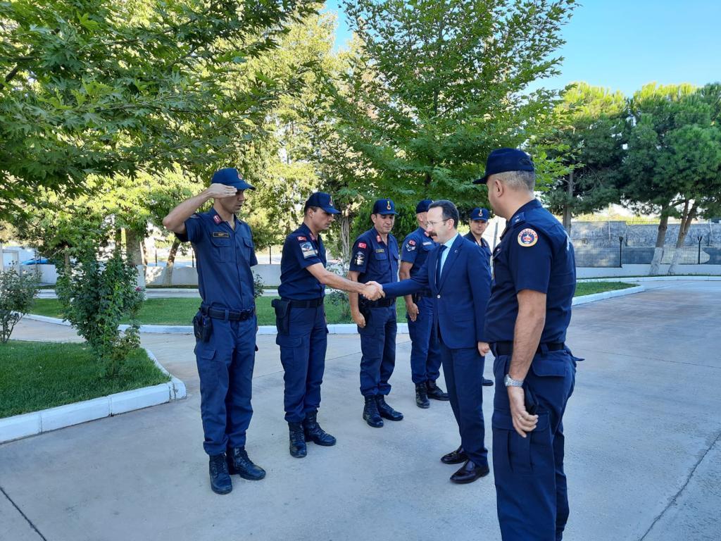 Kaymakamımız Ömer Hilmi YAMLI'nın Şehitkamil İlçe Jandarma Komutanlığına Ziyareti